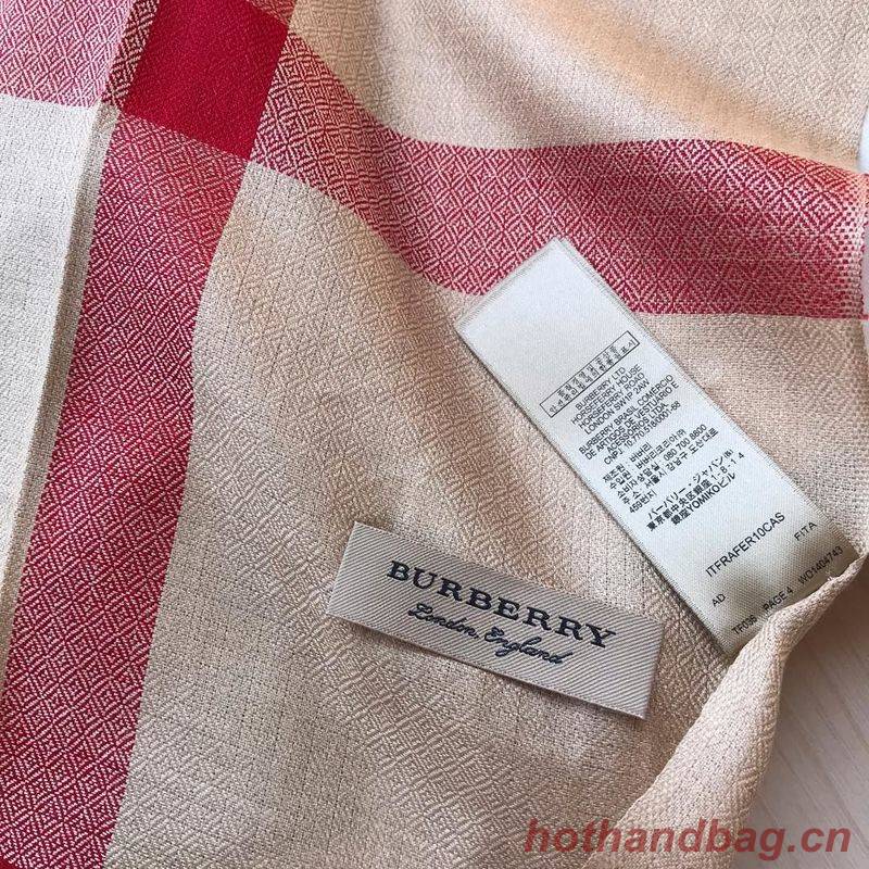 Burberry Scarf B00294