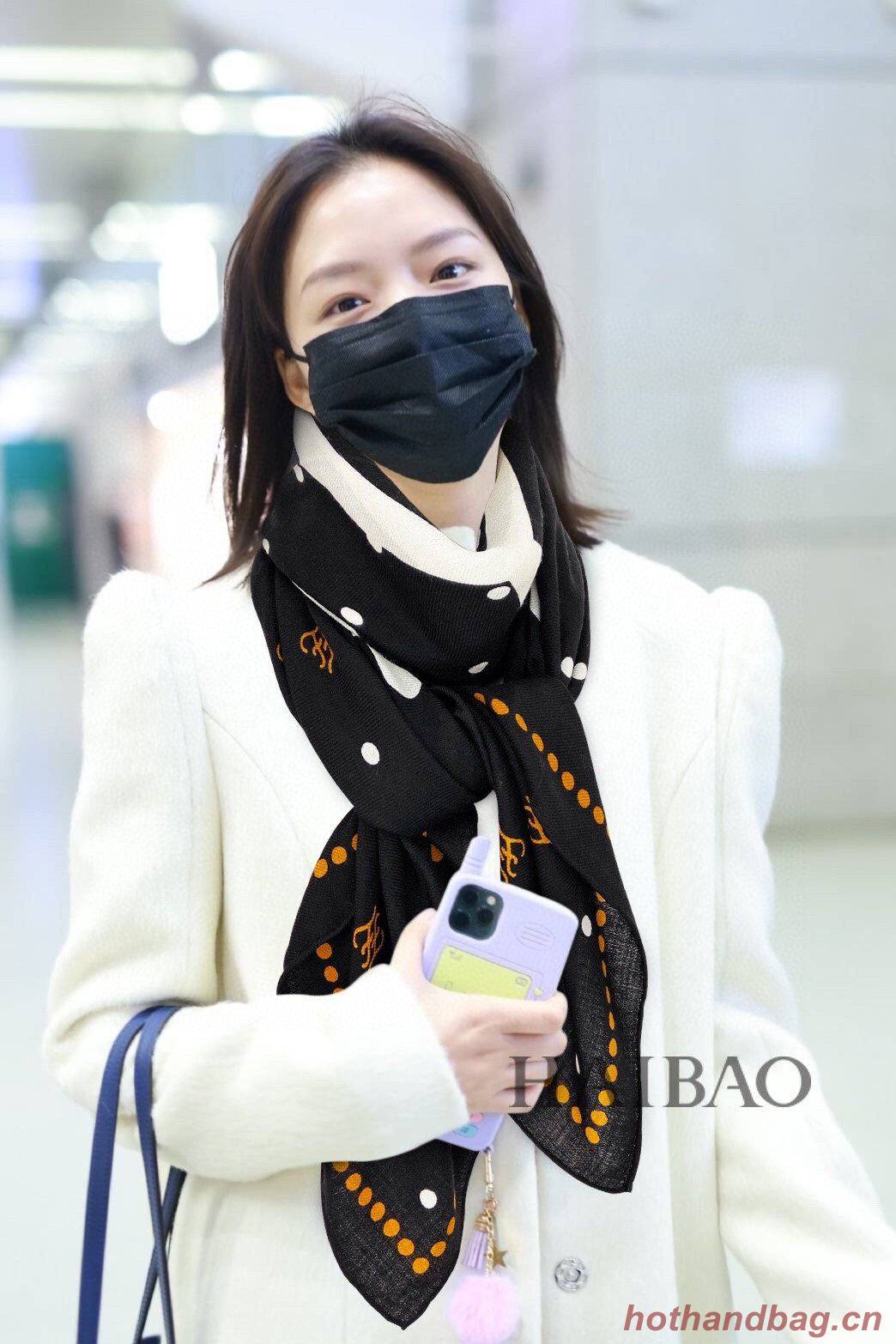 Fendi Scarf F00030