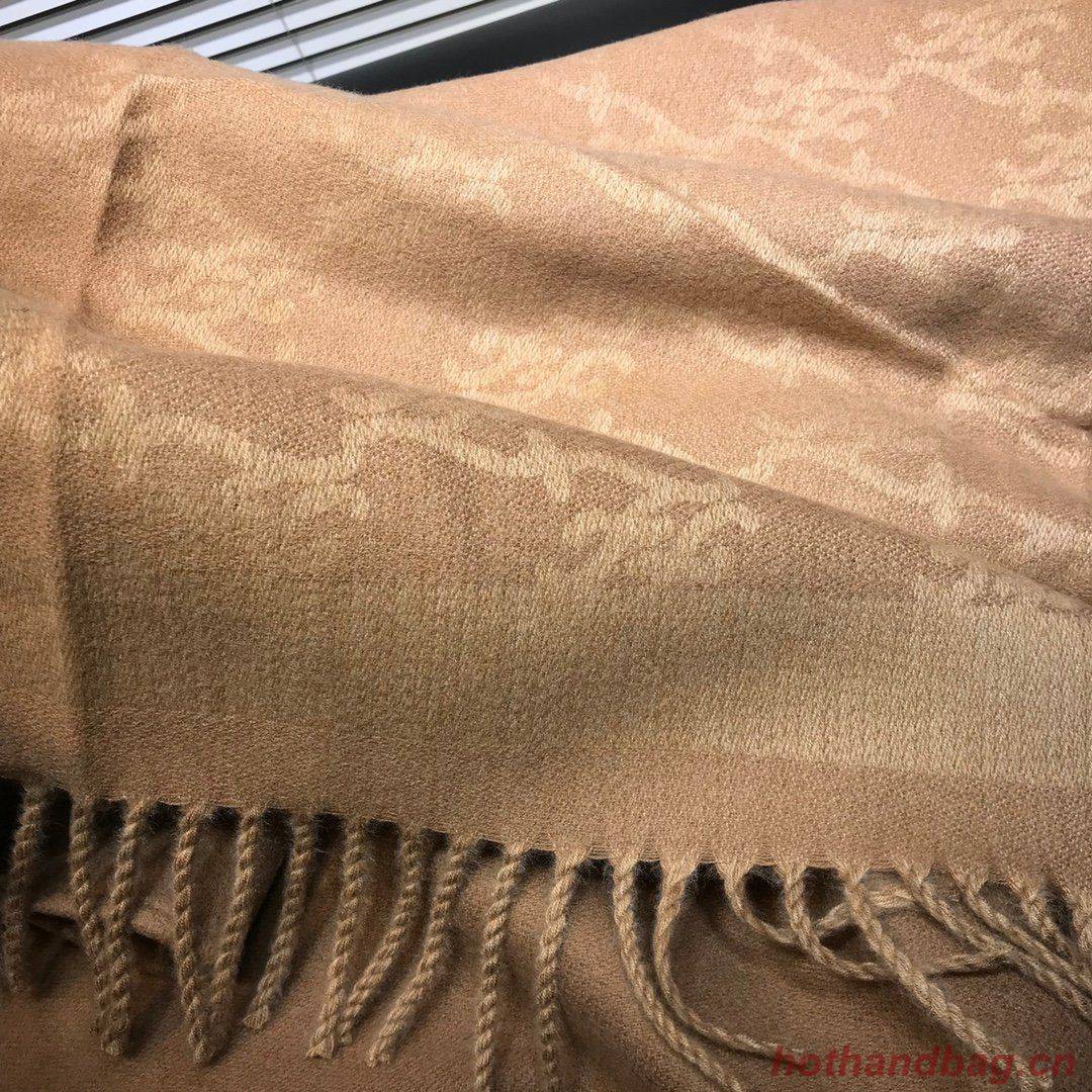 Fendi Scarf F00037