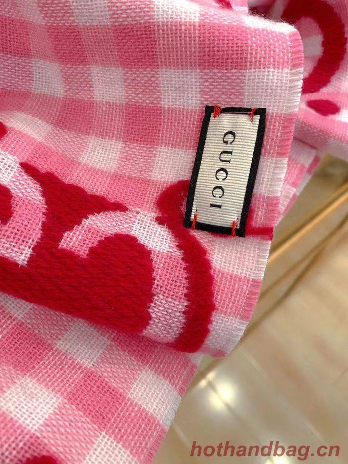 Gucci Scarf G00108