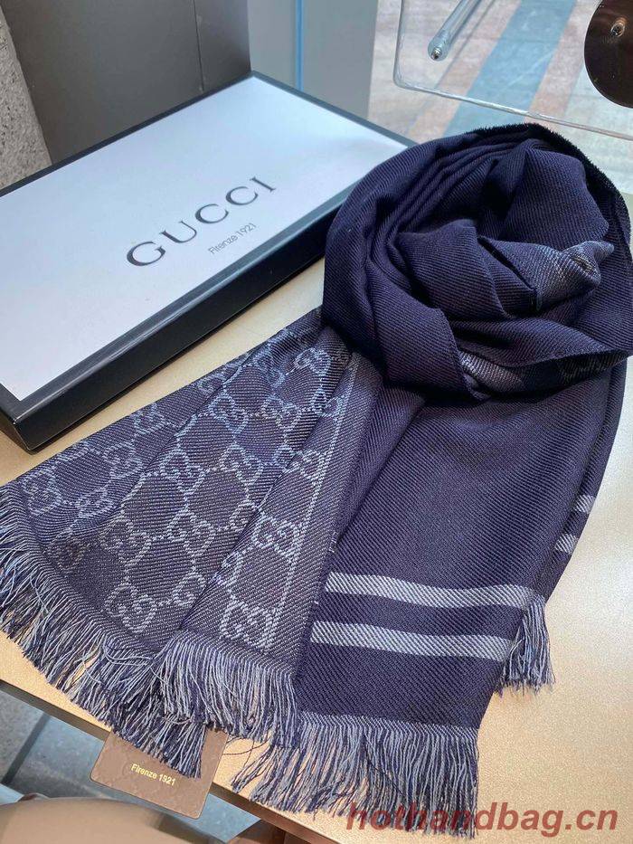 Gucci Scarf G00120