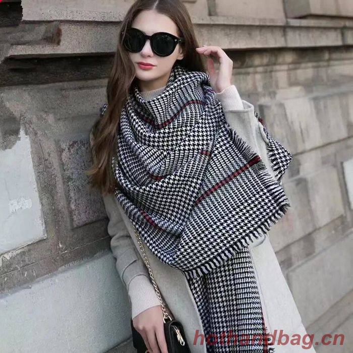 Gucci Scarf G00123