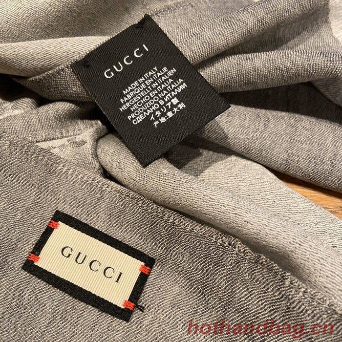 Gucci Scarf G00125