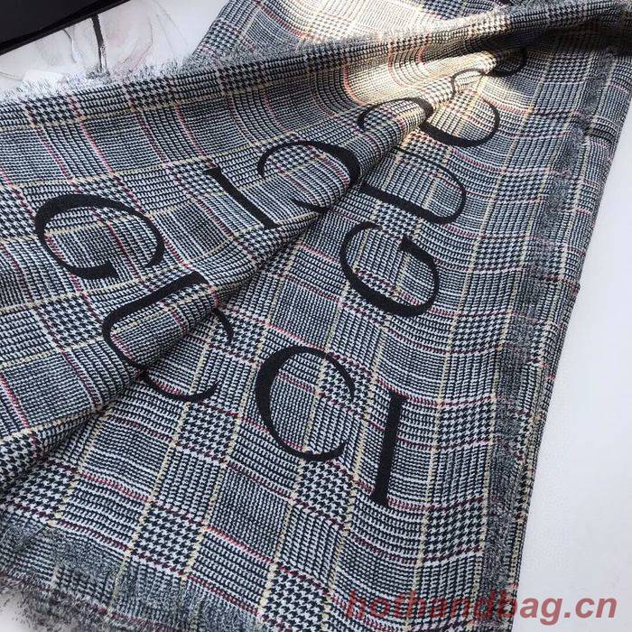 Gucci Scarf G00137