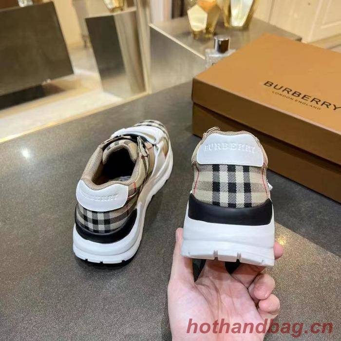 Burberry shoes BU00011