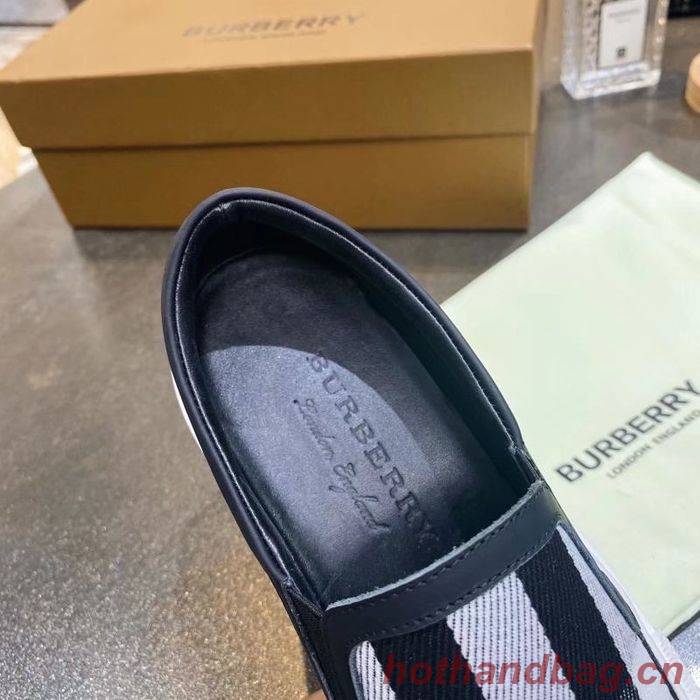 Burberry shoes BU00020