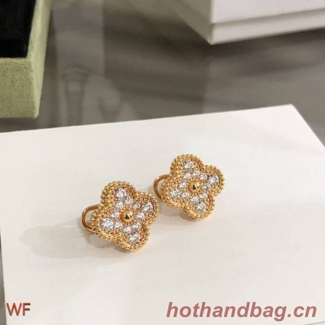 Van Cleef & Arpels  Earrings CE7499