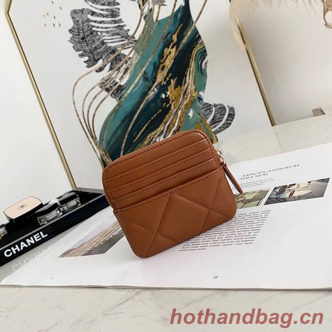 Chanel 19 Zip Card bag 82086 brown