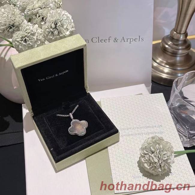 Van Cleef & Arpels Necklace CE7515