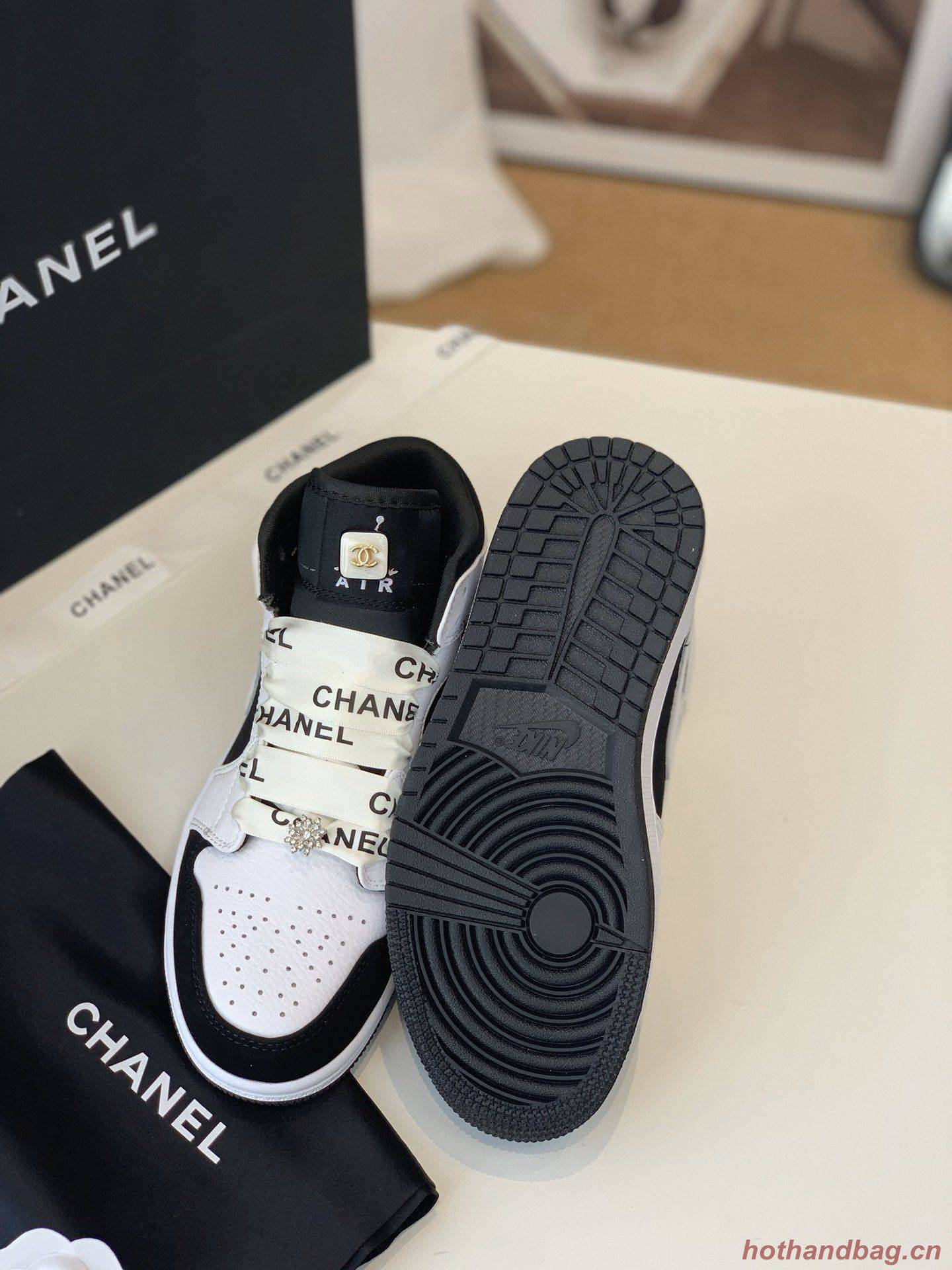 Chanel shoes CH00197