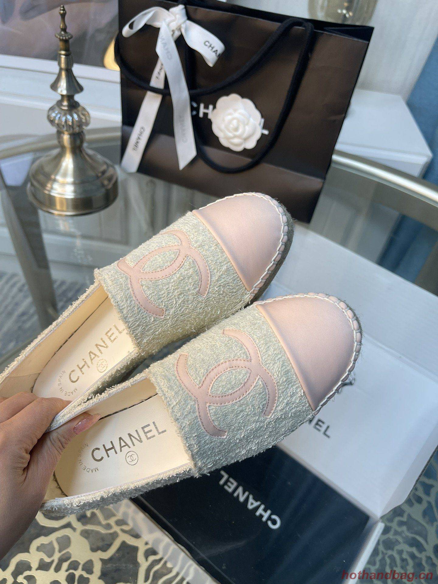 Chanel shoes CH00221