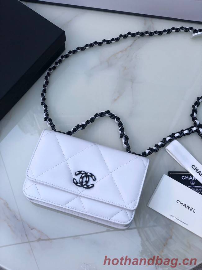 Chanel 19 Classic Sheepskin Leather Chain Wallet AP0957 white& black-Tone Metal