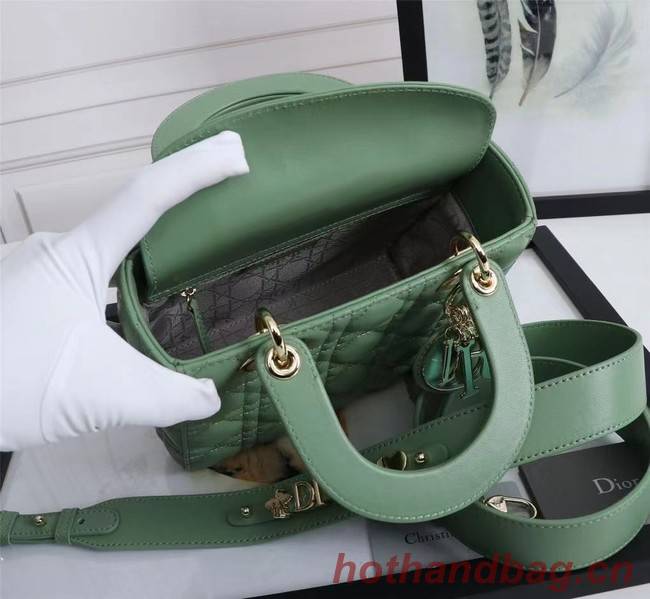 MINI LADY DIOR BAG Lambskin M0566OE green