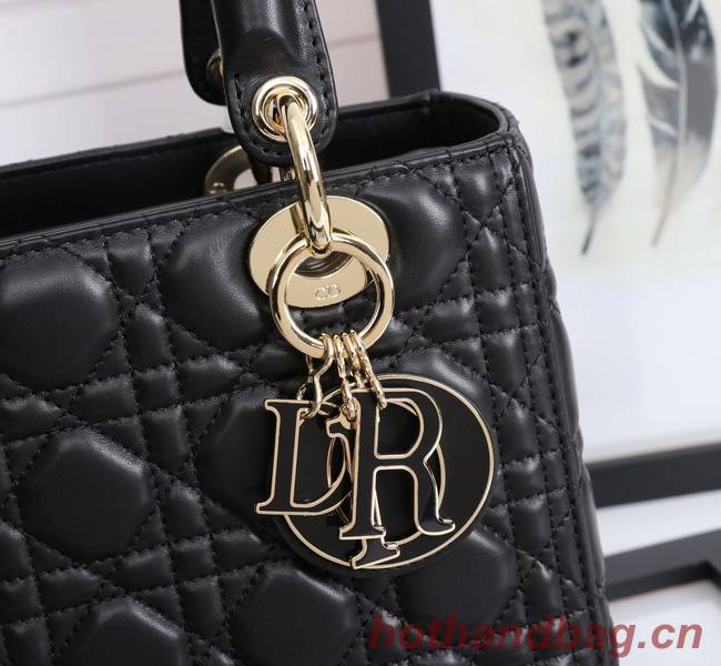 MEDIUM LADY DIOR BAG Cannage Lambskin M0565E black