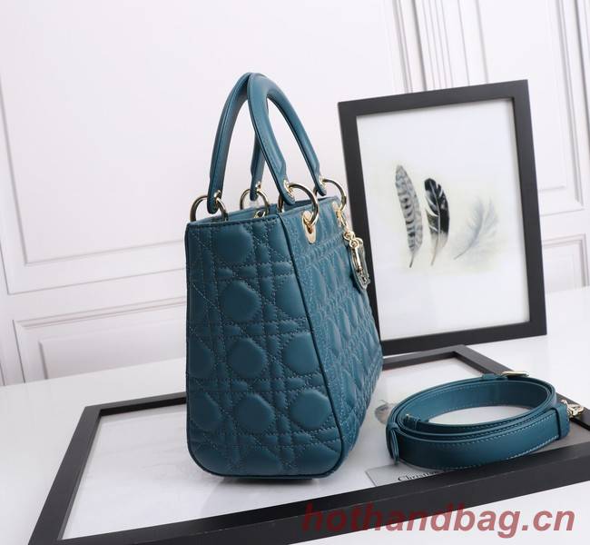 MEDIUM LADY DIOR BAG Cannage Lambskin M0565E blue