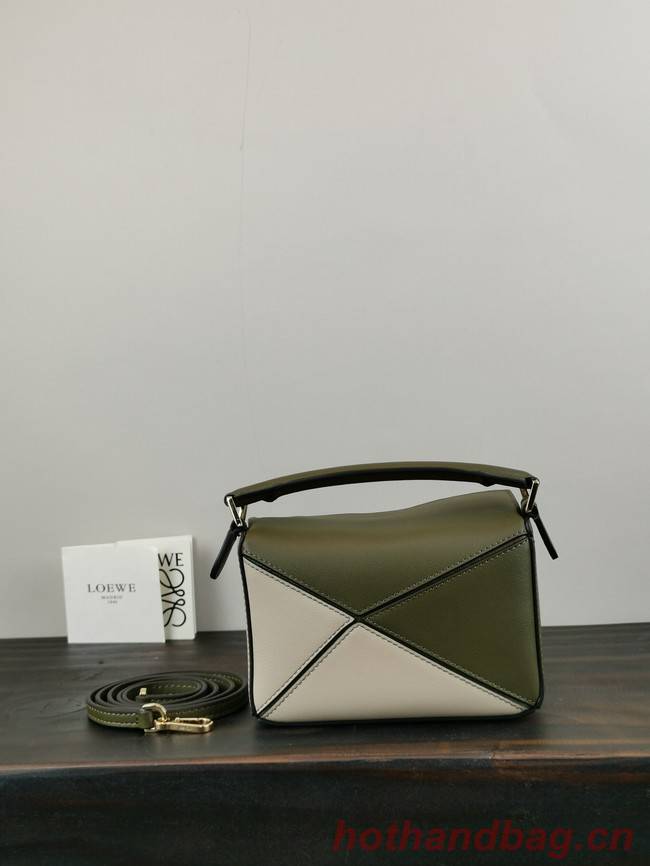 Loewe mini Puzzle Bag Original Leather 61841 green