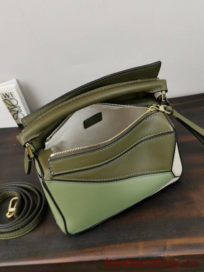 Loewe mini Puzzle Bag Original Leather 61841 green