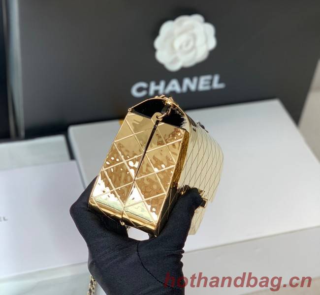 Chanel Box Shoulder Bag C5691 gold