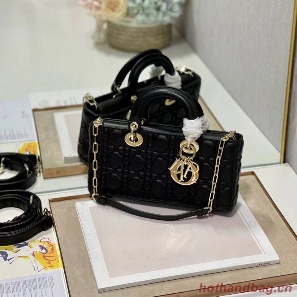 MEDIUM LADY DIOR BAG Cannage Lambskin C2820 black