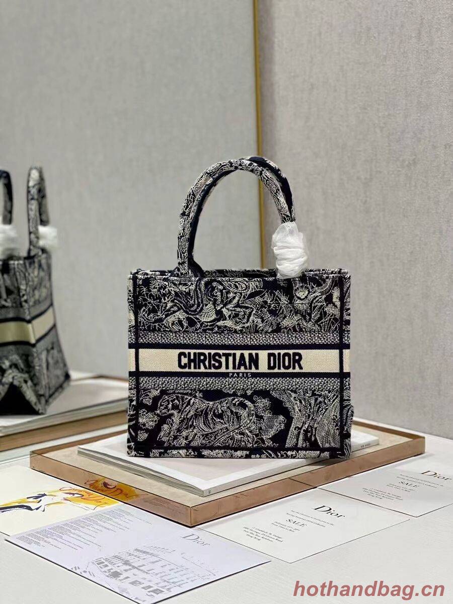 SMALL DIOR BOOK TOTE Embroidery C1331-8