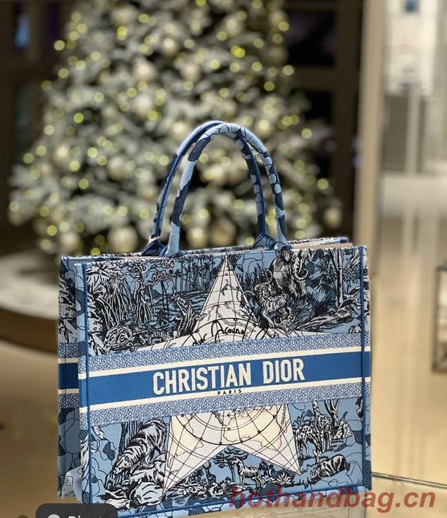 DIOR BOOK TOTE Embroidery C1287-23 blue