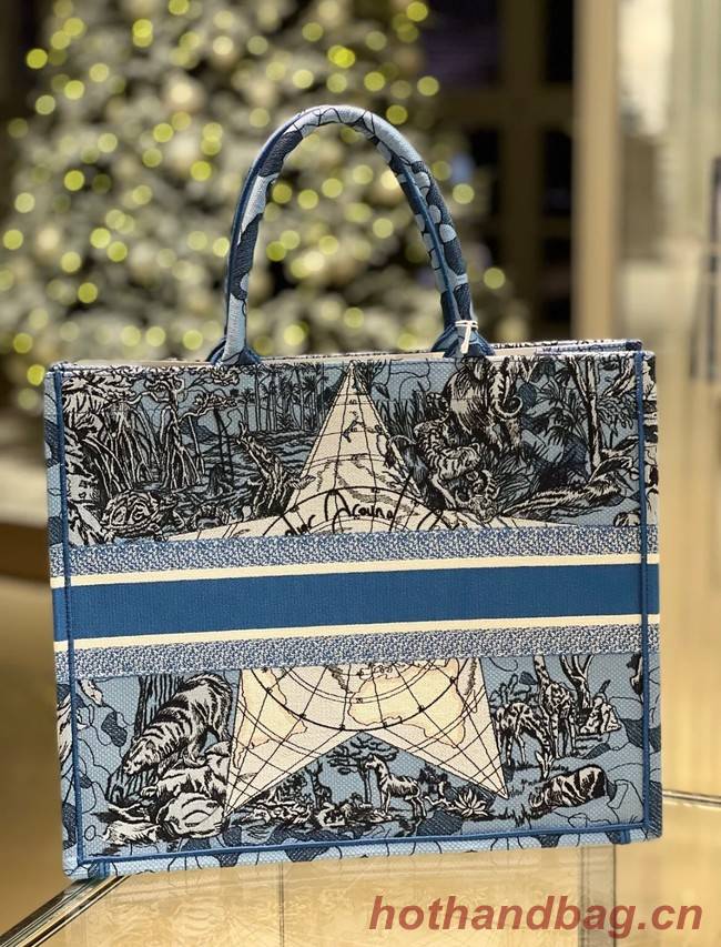 DIOR BOOK TOTE Embroidery C1287-23 blue