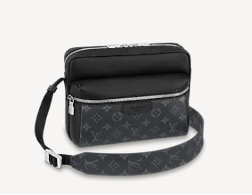 Louis Vuitton OUTDOOR MESSENGER M30233 black