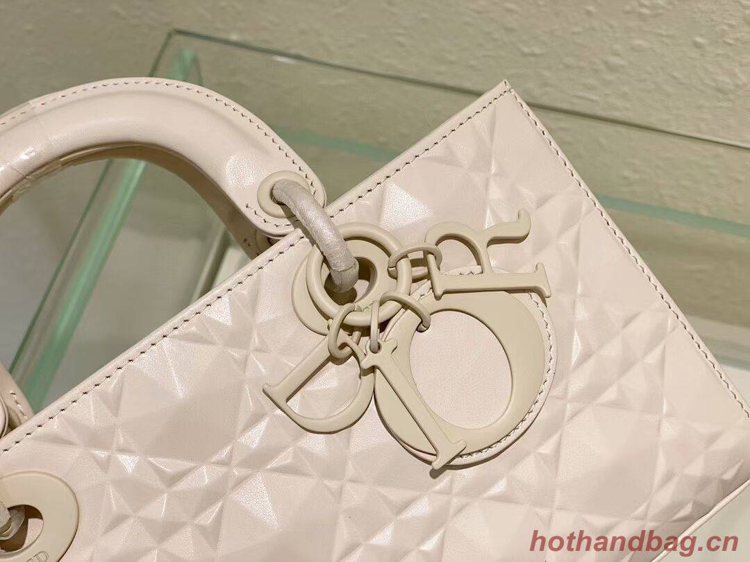 MEDIUM LADY DIOR BAG Cannage Lambskin C2811 CREAM