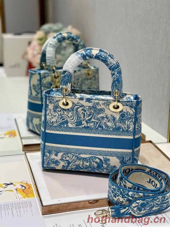 DIOR MEDIUM LADY D-LITE BAG Embroidery M0565OR blue