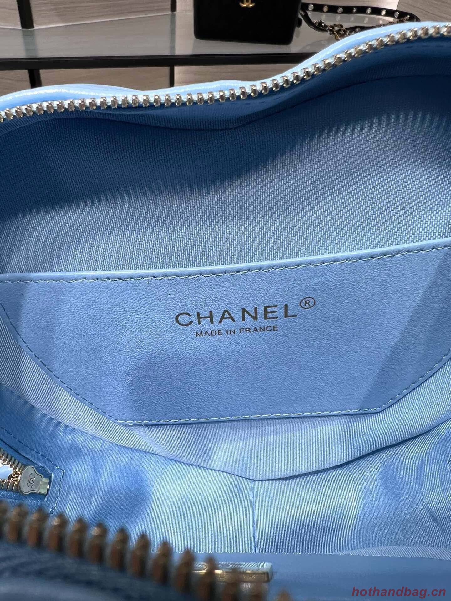 Chanel 2022S Love Heart Original Lambskin Crossbody Chain Bag AS3191Y Blue