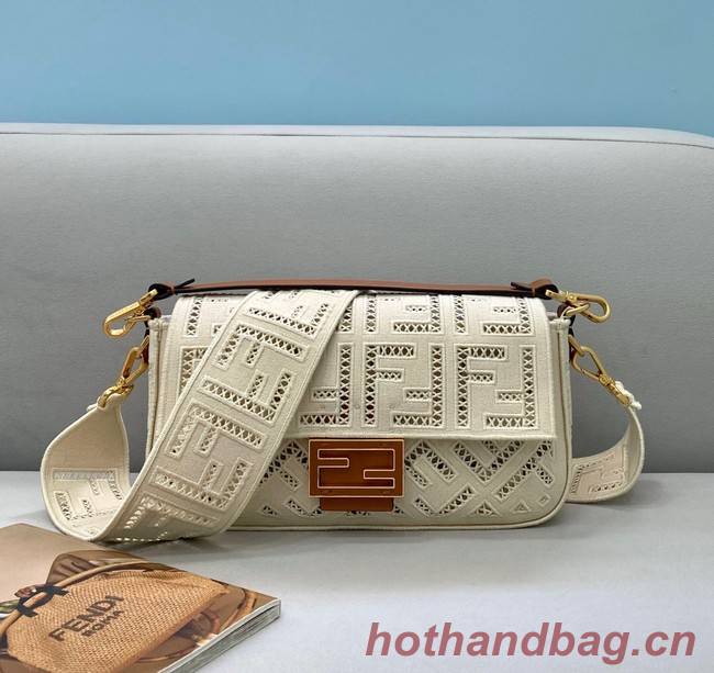 Fendi Baguette leather bag 8BR600A white