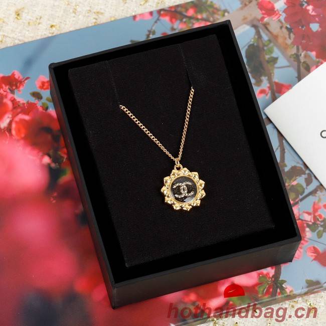 Chanel Necklace CE7993