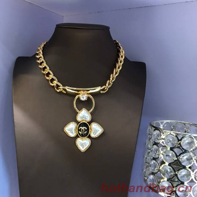 Chanel Necklace CE8014