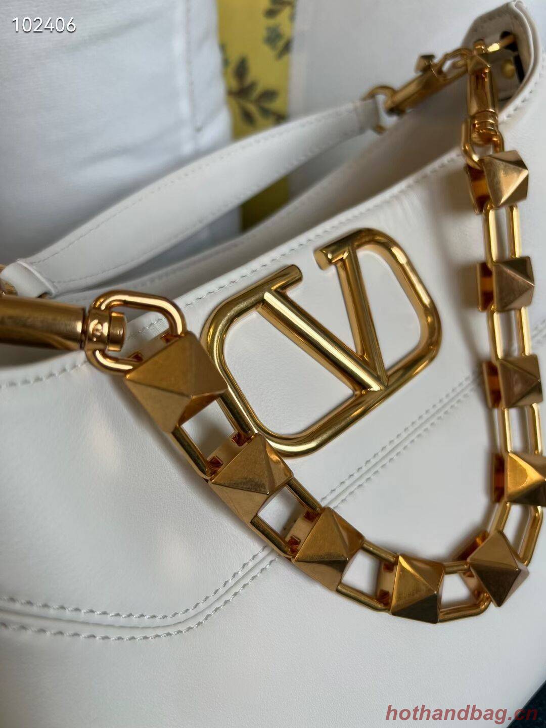 VALENTINO GARAVANI Loco Calf leather bag V2028 white