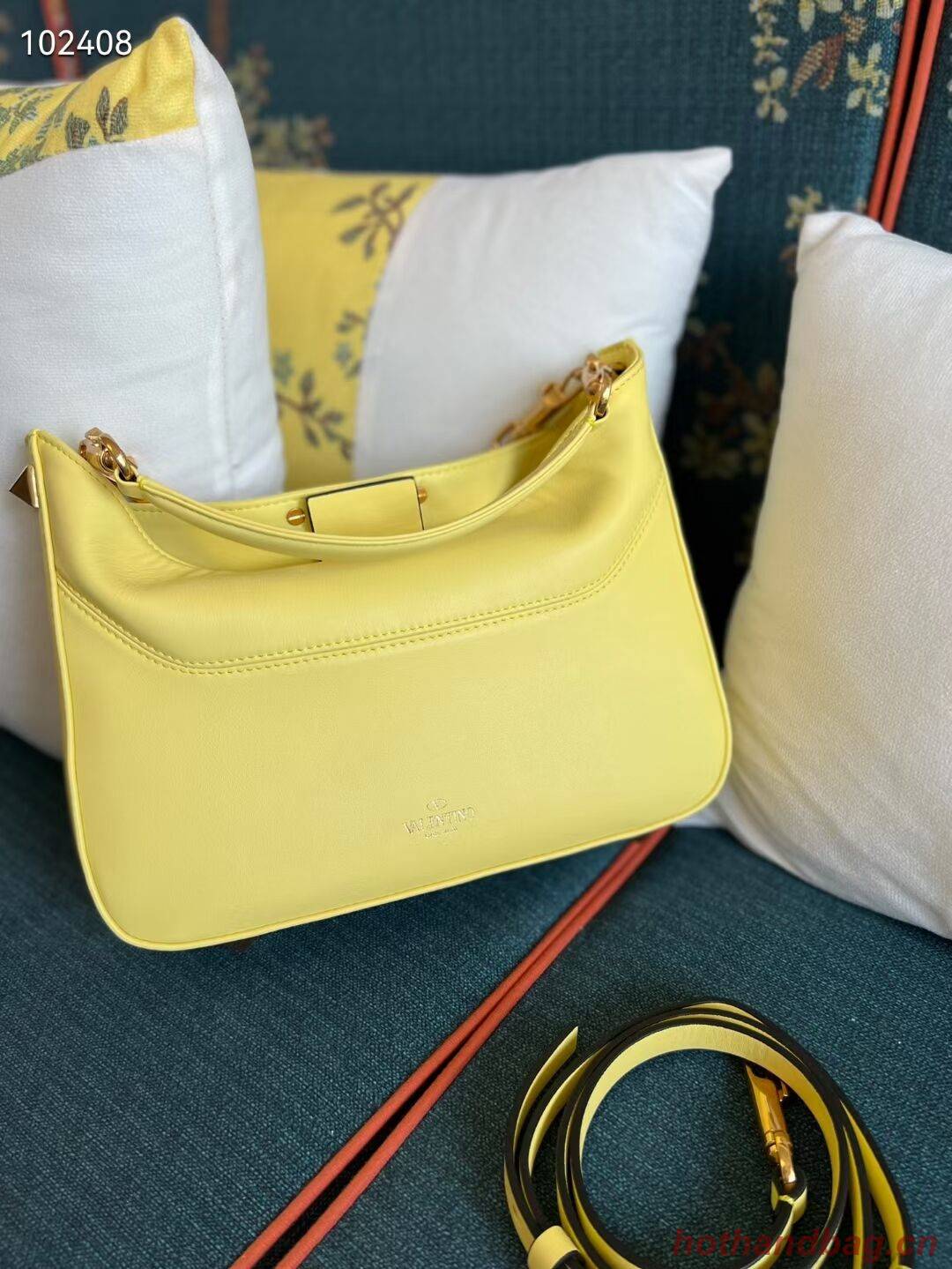 VALENTINO GARAVANI Loco Calf leather bag V2028 yellow