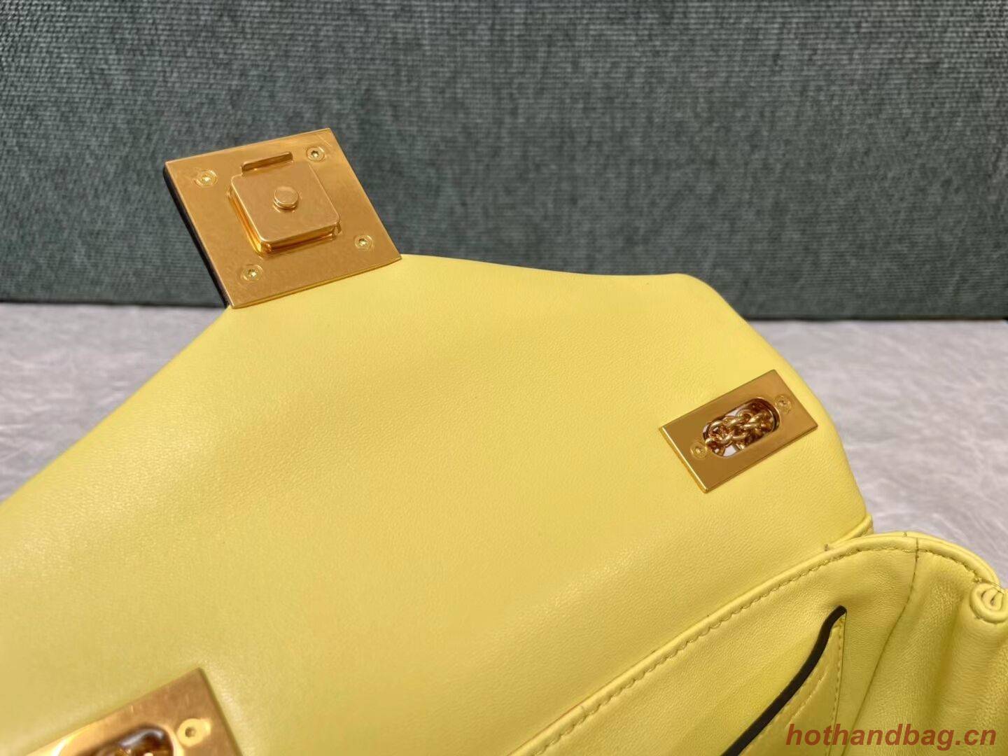 VALENTINO GARAVANI One Stud Sheepskin Shoulder Bag XW0B0K21 yellow