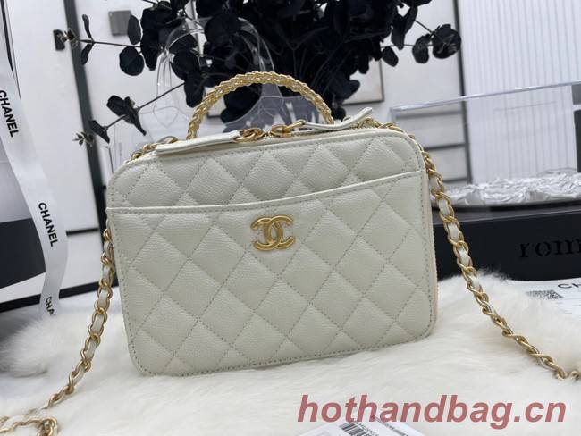 CHANEL HANDBAG Grained Calfskin&Gold-Tone Metal AP3222 white