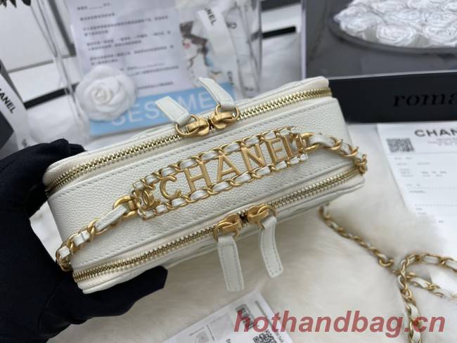 CHANEL HANDBAG Grained Calfskin&Gold-Tone Metal AP3222 white