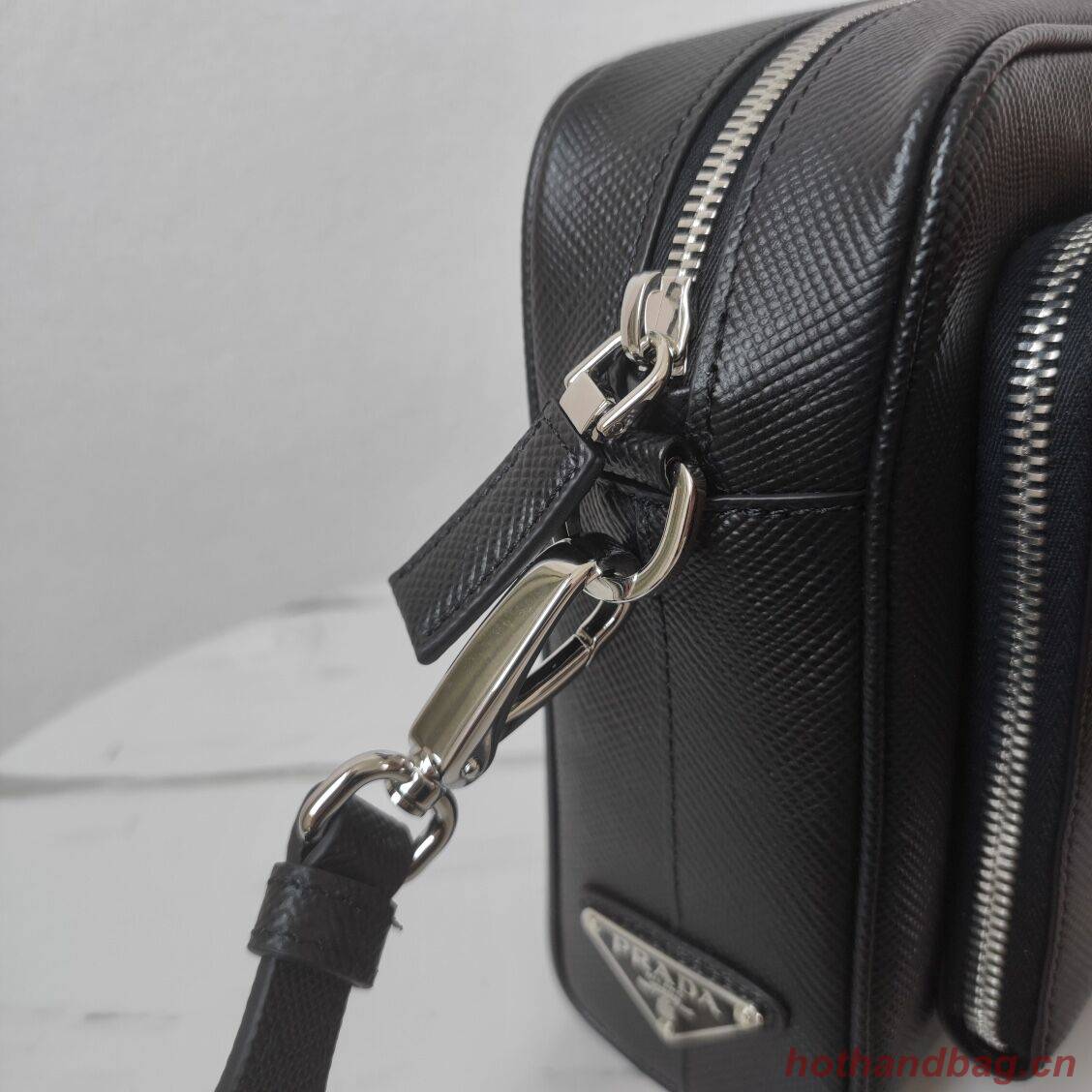 Prada Re-Edition 2005 Saffiano leather bag 2HD052 black