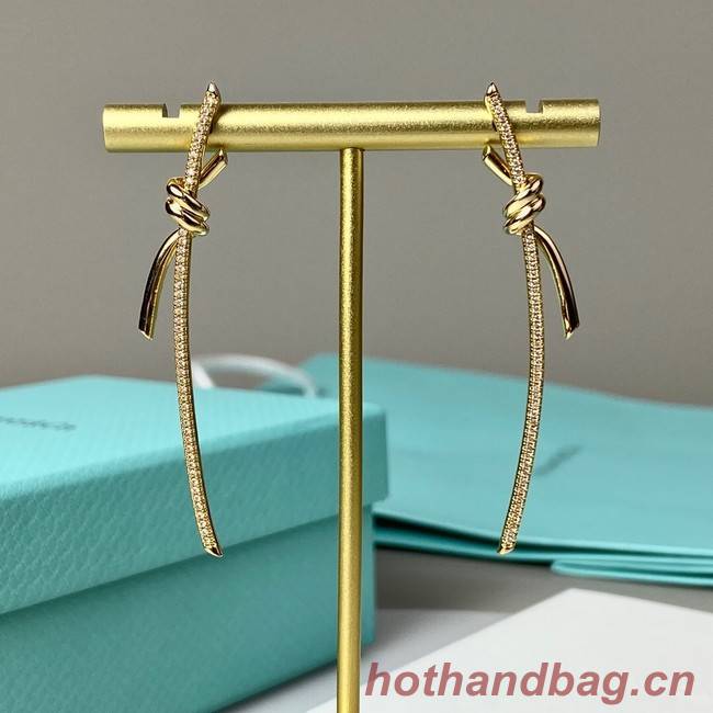 TIFFANY Earrings CE8105