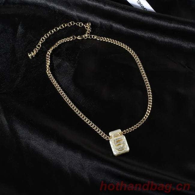 Chanel Necklace CE8123