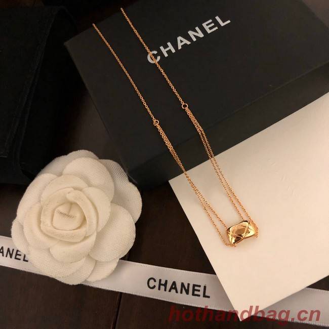 Chanel Necklace CE8214