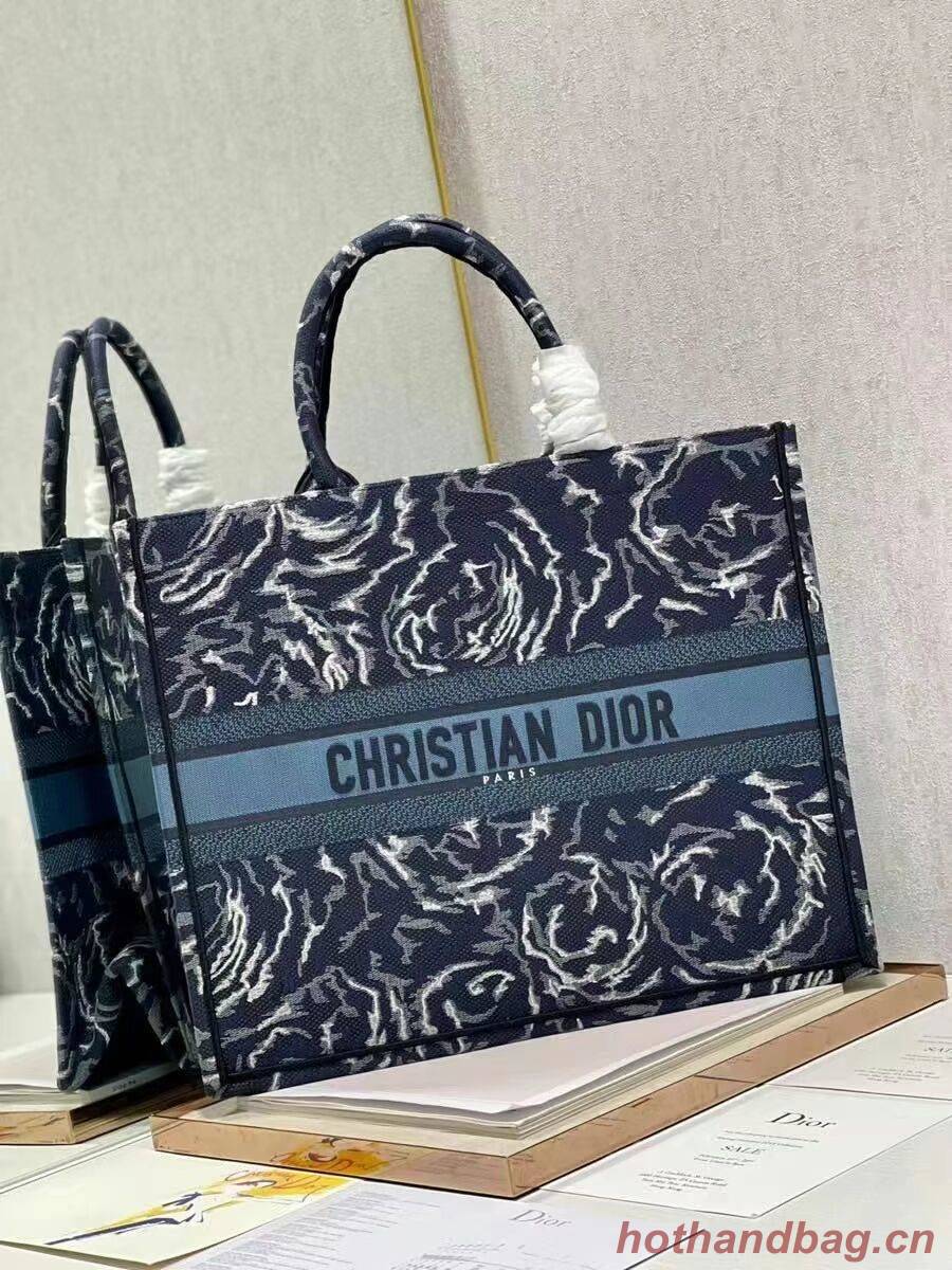 DIOR BOOK TOTE Embroidery C1286-32 blue