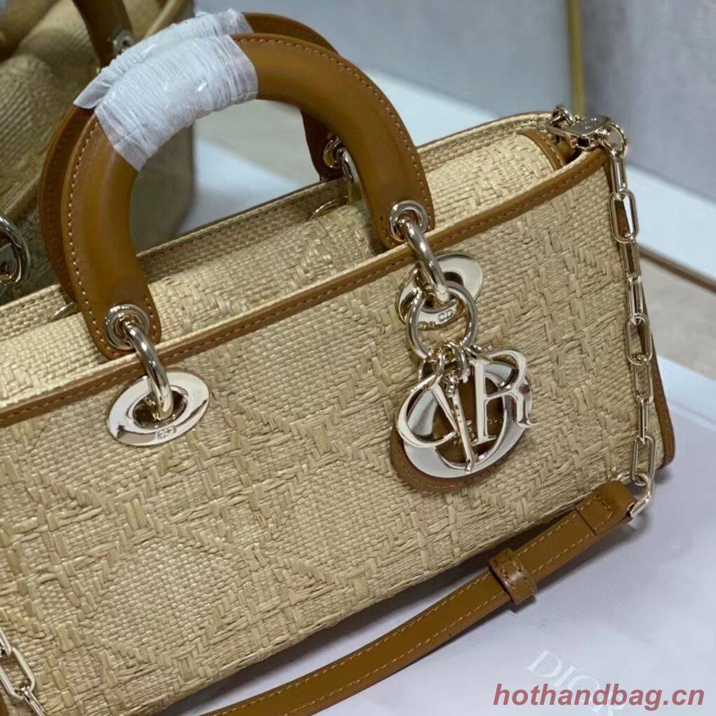 MEDIUM LADY DIOR BAG C9627 Apricot