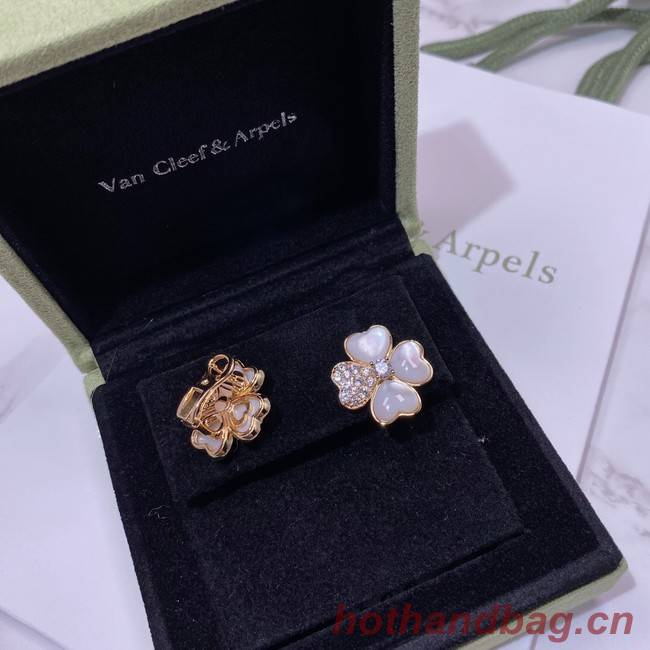 Van Cleef & Arpels Earrings CE8389