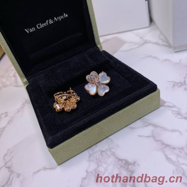 Van Cleef & Arpels Earrings CE8389