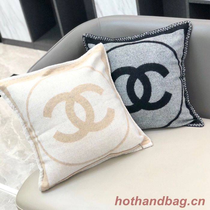 CHANEL Pillow CHB00002