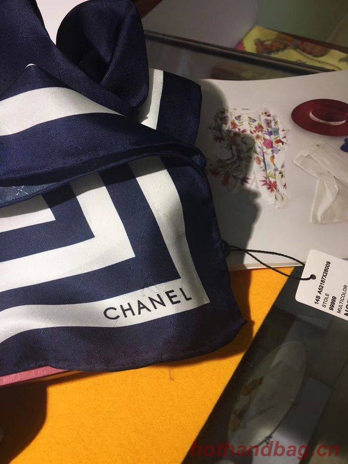 Chanel Scarf CHS00095