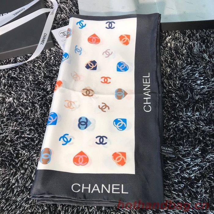 Chanel Scarf CHS00117