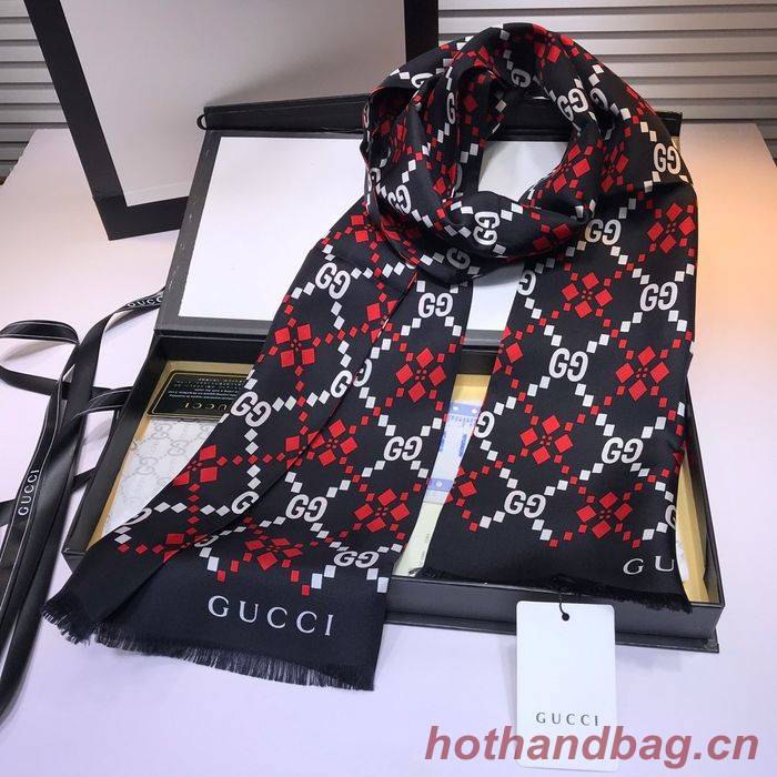 Gucci Scarf GUS00002